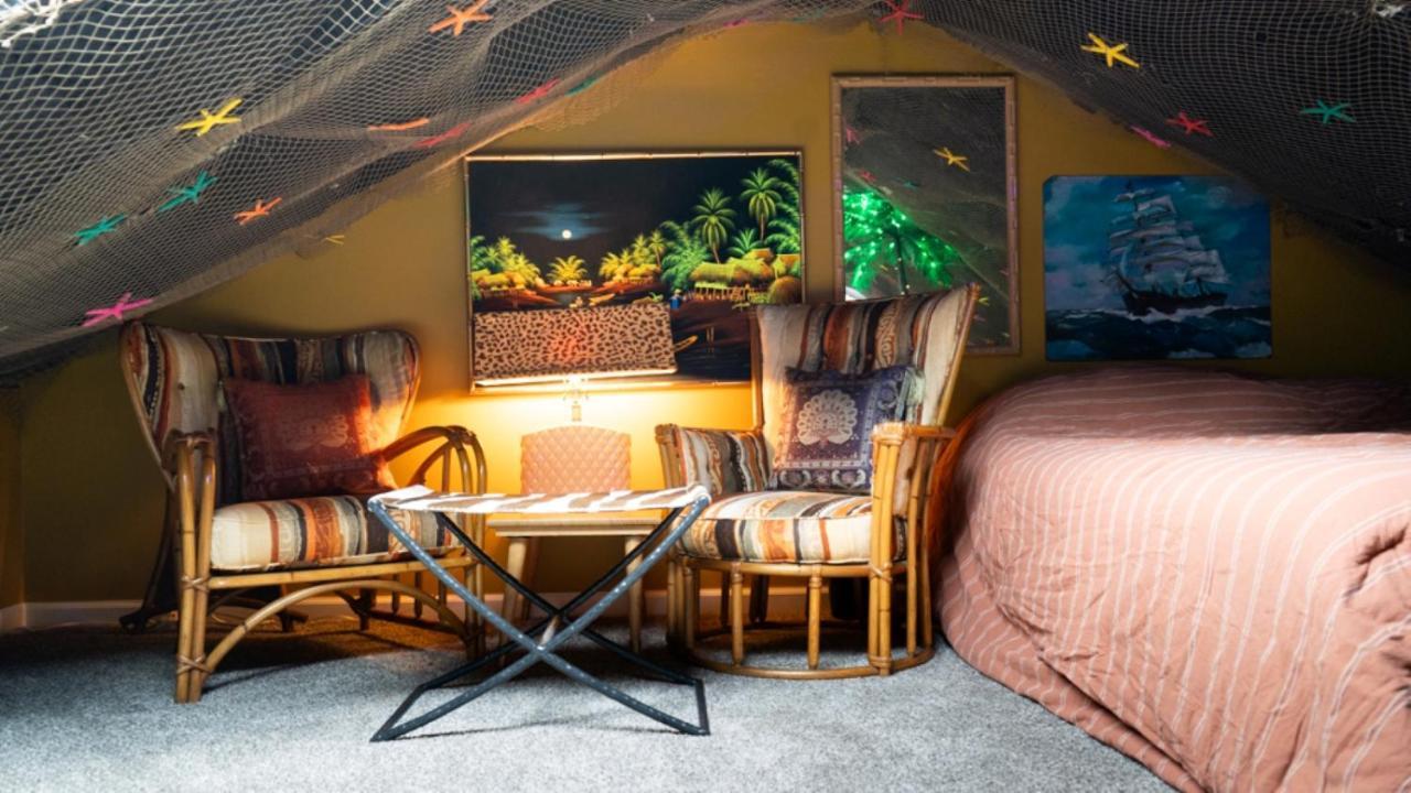 Вілла Tropical Tiki Hut Луїсвілл Екстер'єр фото